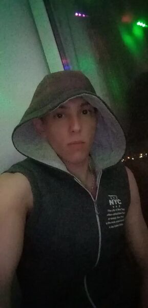  ,   Zhenya, 28 ,   c 