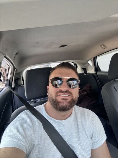  ,   Nurik, 29 ,   ,   