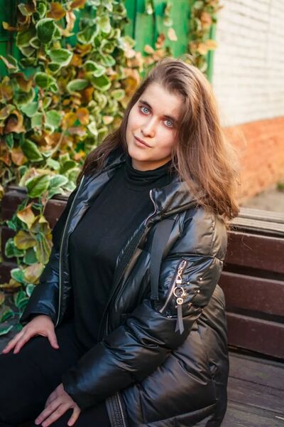  ,   Maria, 26 ,   ,   