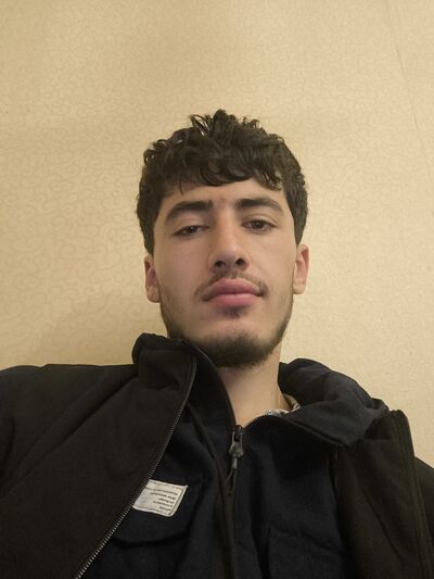  ,   Ali, 25 ,   ,   