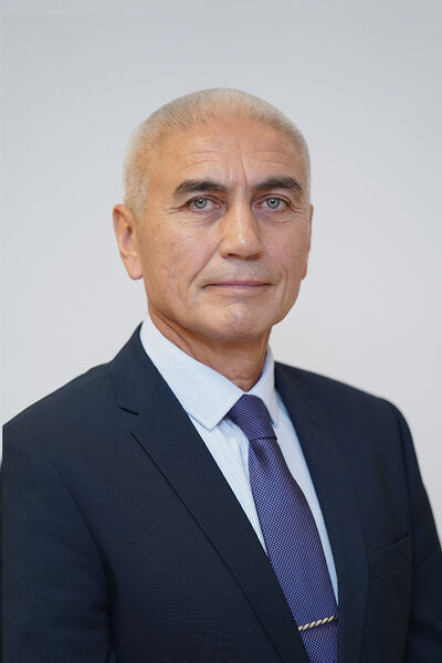  ,   Yurok, 57 ,     