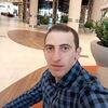  ,  Dato, 33