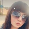  ,  Viktoria, 28
