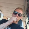  ,  Leha, 24
