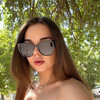  Barcelona,  Eva, 25