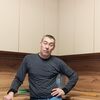  ,  Dima, 43