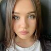  ,  Mila, 27