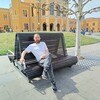  ,  Leon, 36