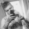 ,  XXX, 25